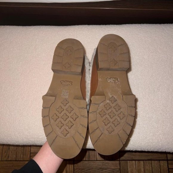 COACH Leona Shearling Boot - Only worn once, mint condition - Picture 7 of 7